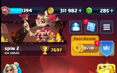 8 evoluções / 2 herois / 7.697 troféus